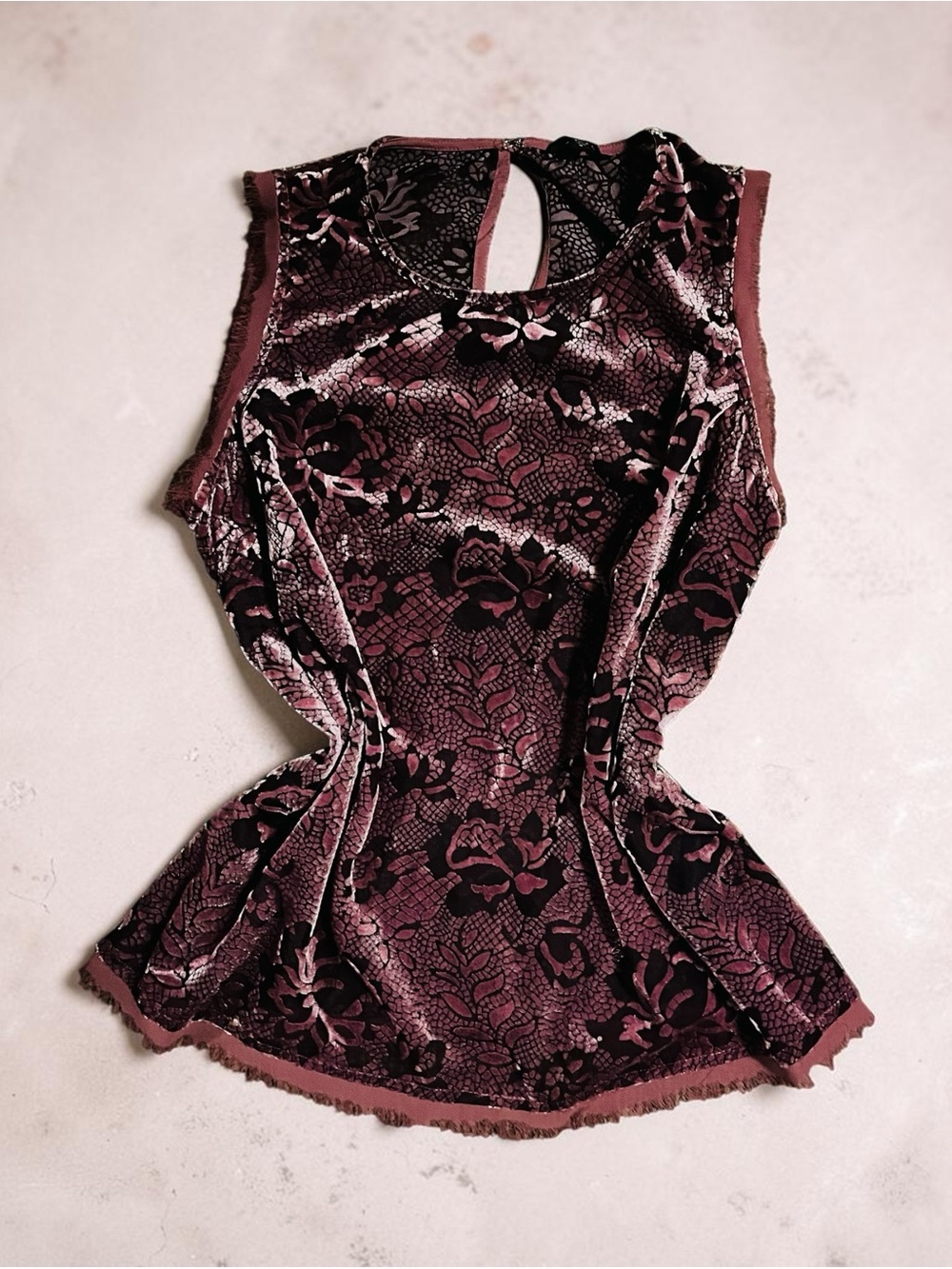 Guess Velvet Floral Lace Burnout Chemise - Mauve Pink
